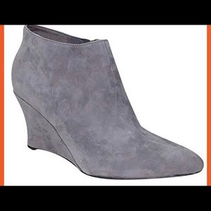 Cole Haan Jordyn Wedge Bootie II Ex. condition